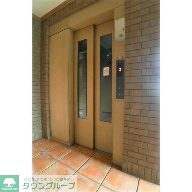 ヴィラトリアノンの物件内観写真