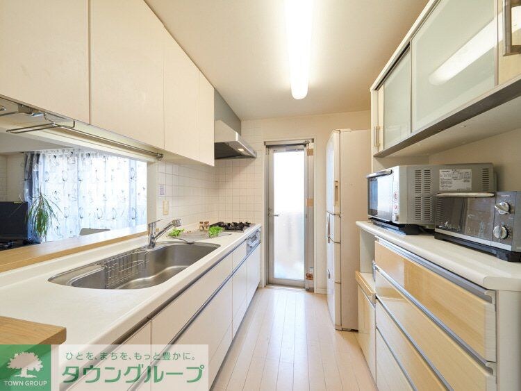 ゼファー立川ハウスオブエデンの物件内観写真