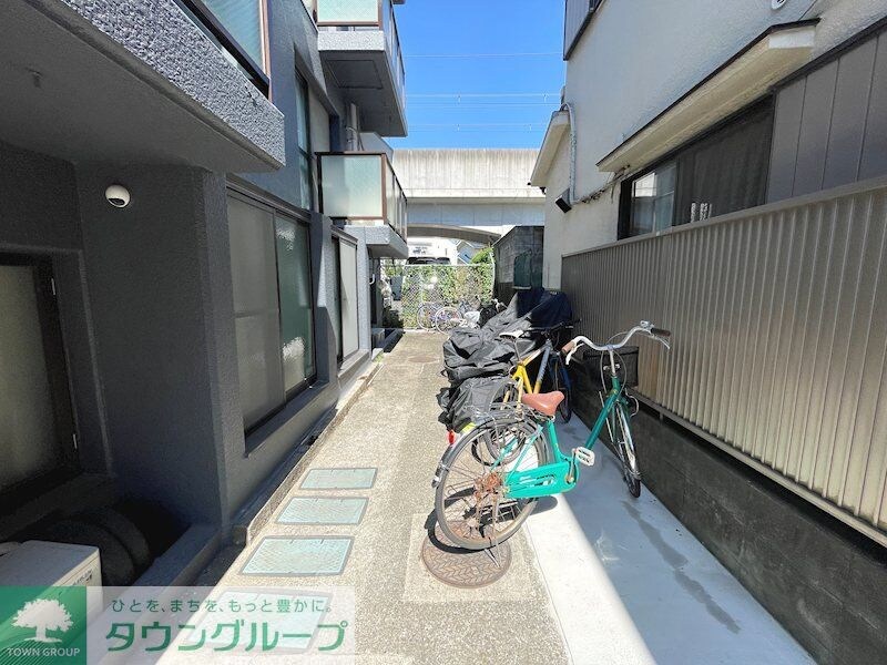 ReDEAL国立WESTの物件内観写真