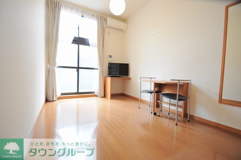 レオパレスラ トゥサの物件内観写真