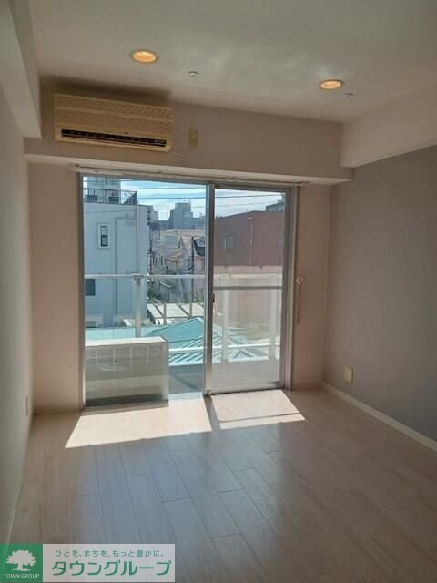 パークアベニューアイズの物件内観写真