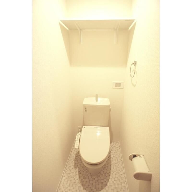 Genesis ジェネシスの物件内観写真