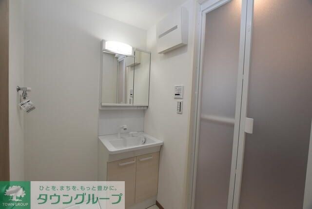 ガレージハウス ファイブワンの物件内観写真