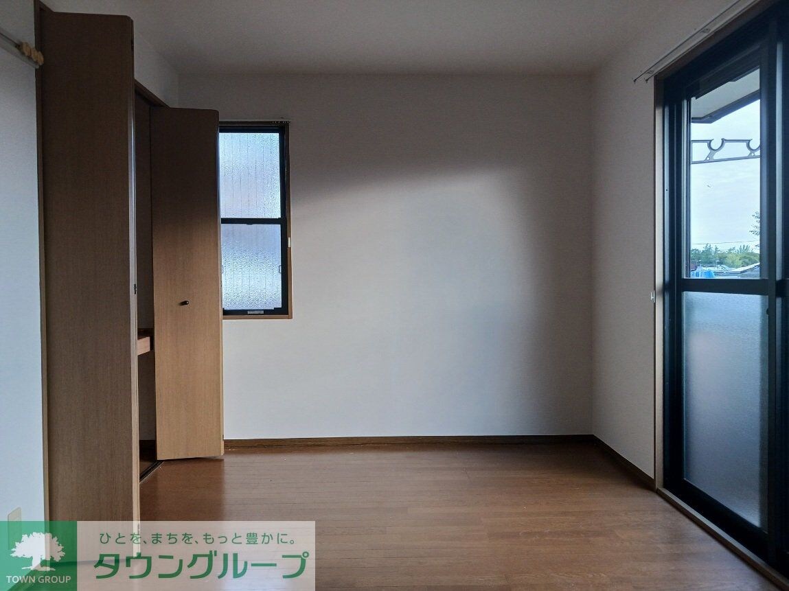 クレスト・コートの物件内観写真