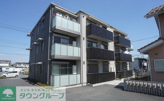 ラ・ルーチェの物件外観写真