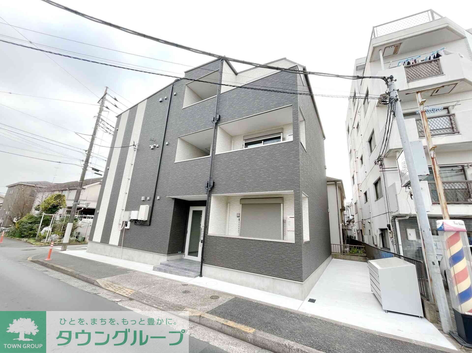 ジーメゾン昭島の物件外観写真