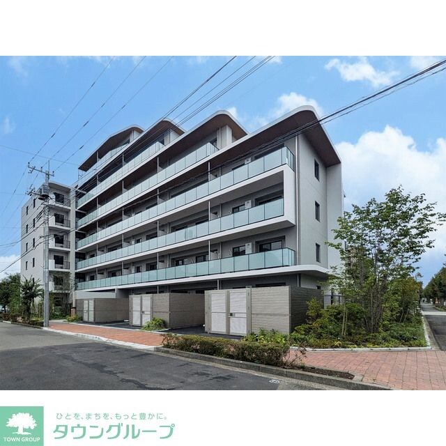 コンフォリア・リヴ八坂富士見の物件外観写真