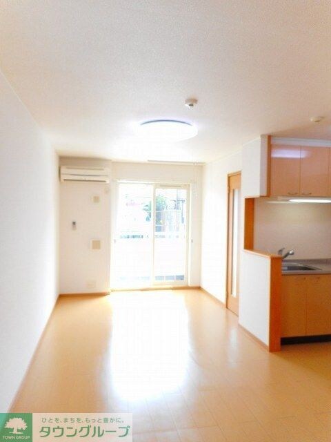 シンフォニーNAKANOIの物件内観写真