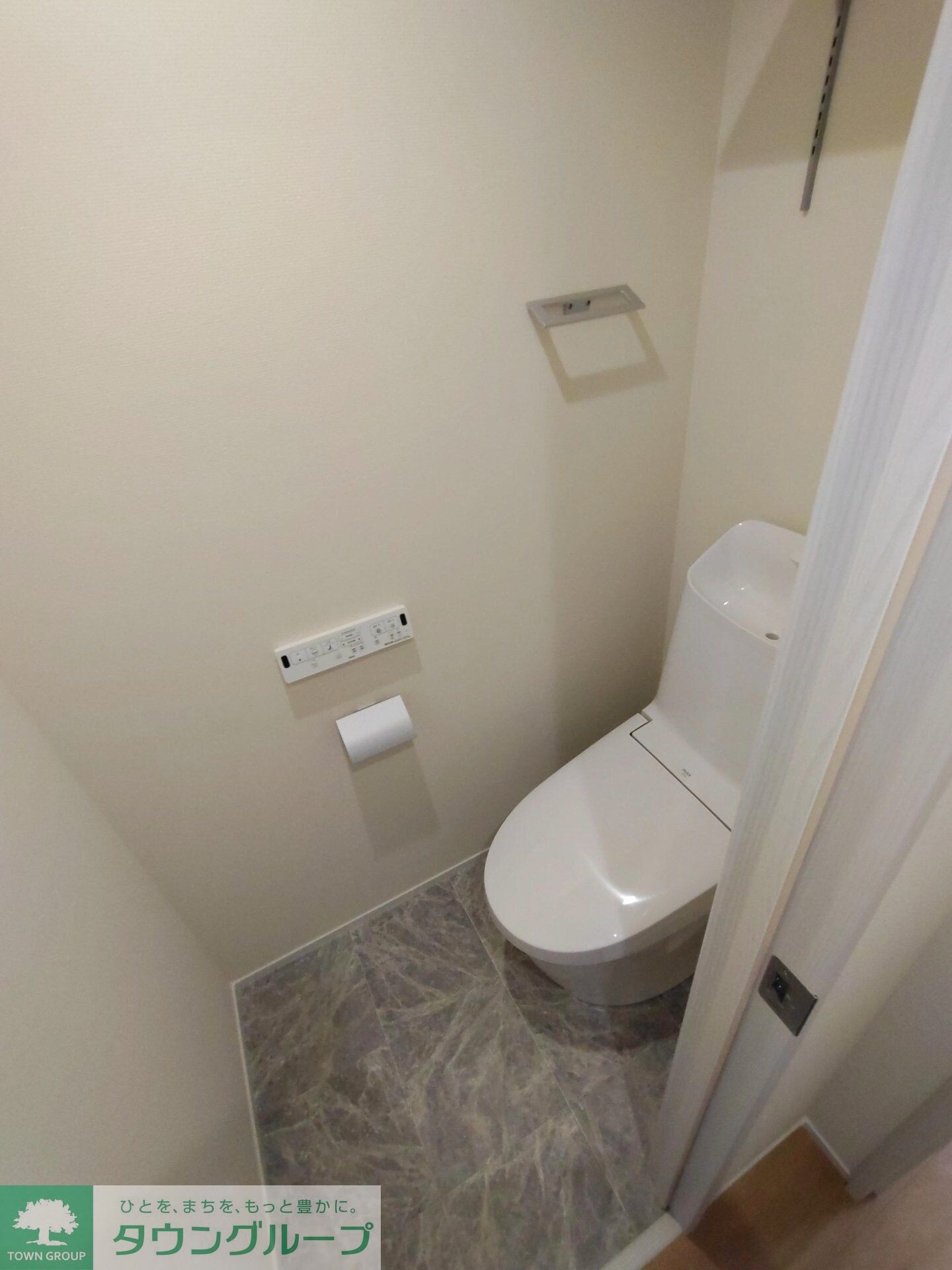 ハーモニー多摩平の物件内観写真