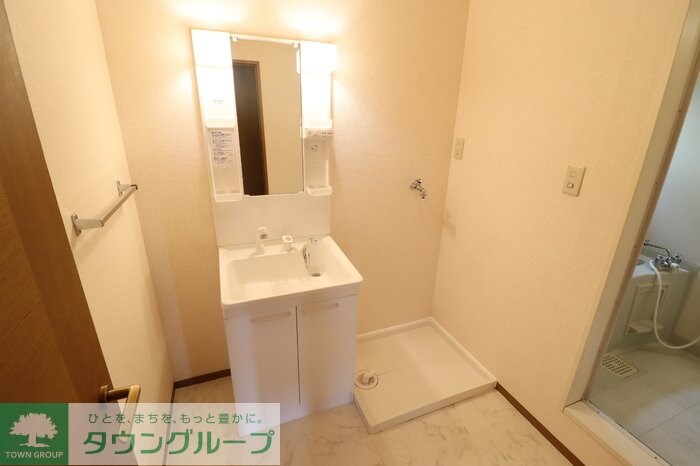 エバーグリーンAの物件内観写真