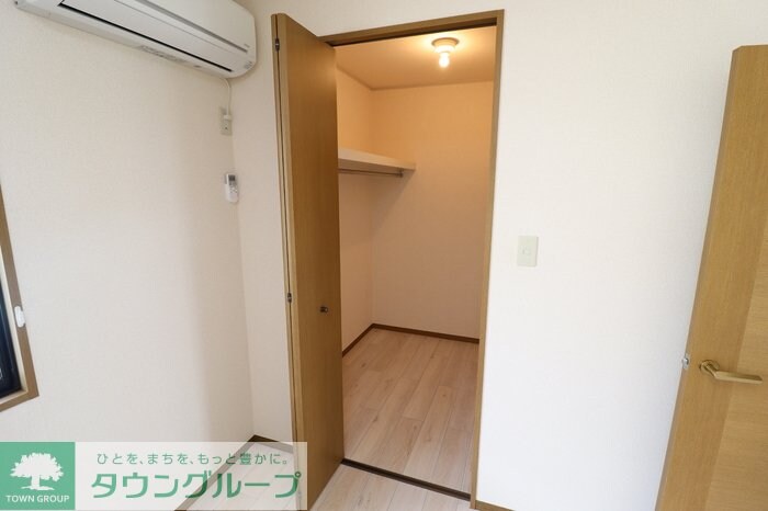 エバーグリーンAの物件内観写真