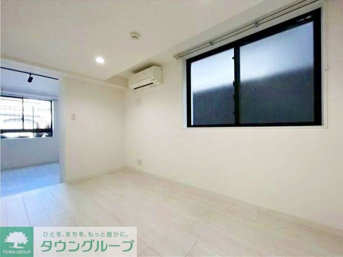 LIVART SEASON南台の物件内観写真