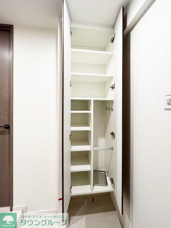 S-RESIDENCE高井戸EASTの物件内観写真