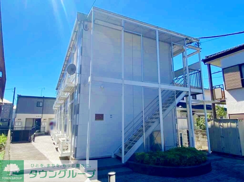 レオパレスアイビーの物件外観写真