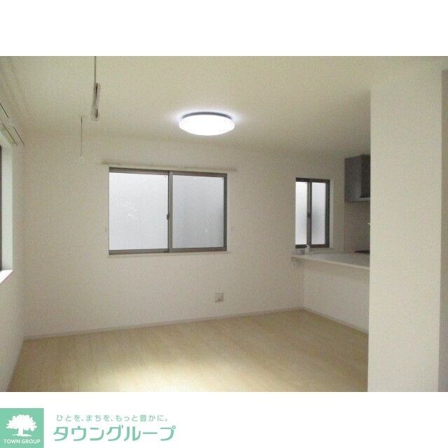 天神町2丁目貸家2号棟の物件内観写真