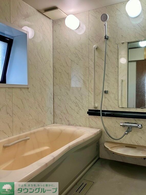 浅間町戸建の物件内観写真