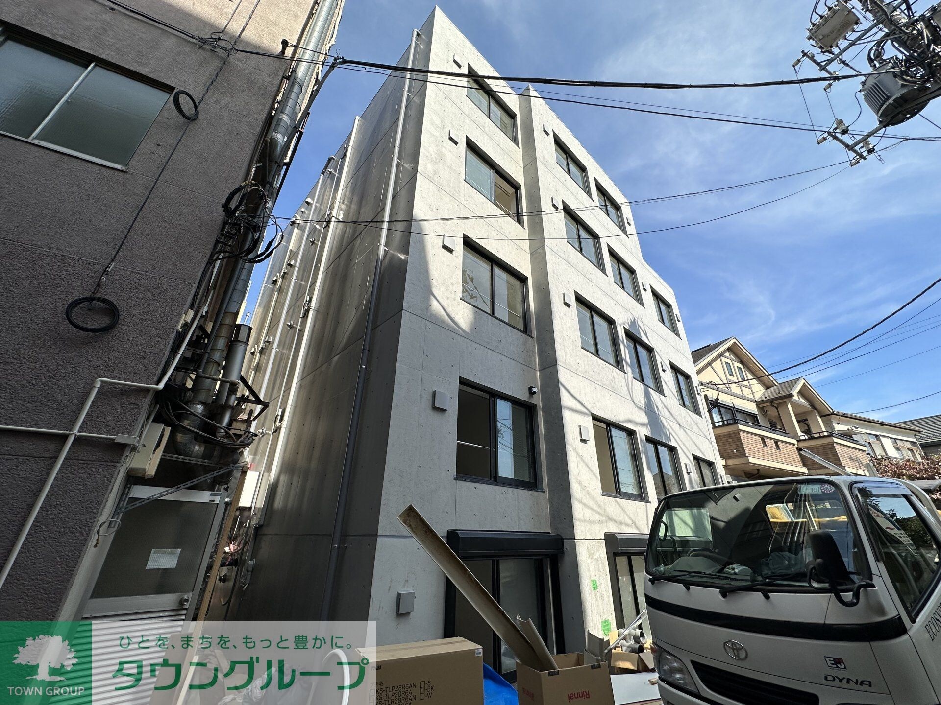 VISTA MINAMIASAGAYAの物件外観写真