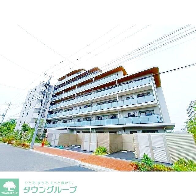 コンフォリア・リヴ八坂富士見の物件外観写真