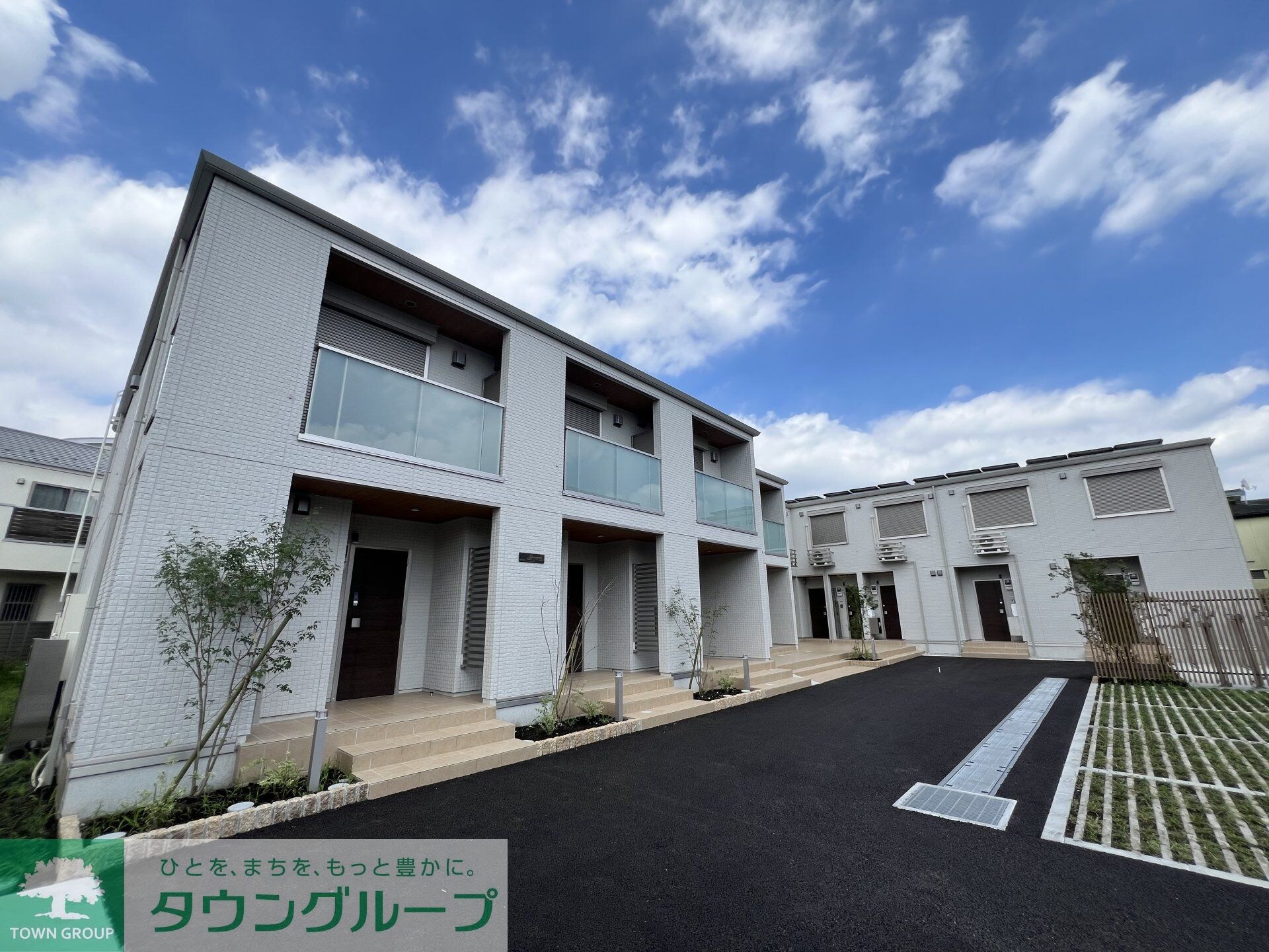 グラナーデ高井戸東の物件外観写真