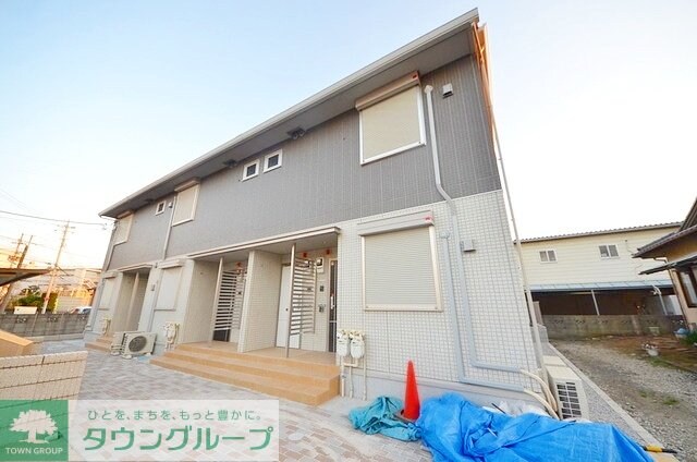 アヴェニールの物件外観写真