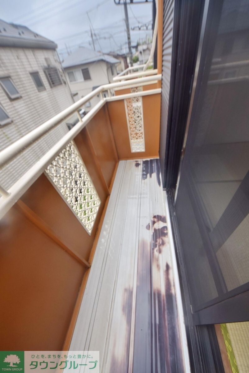 鈴木町メゾネットの物件内観写真