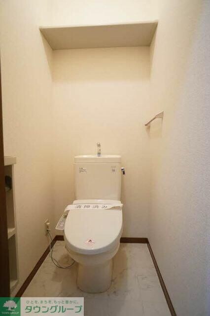 West Houseの物件内観写真