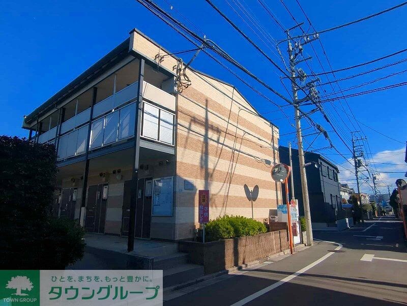 レオパレスSir Houseの物件外観写真