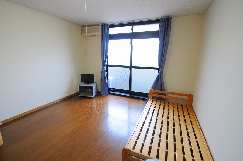 レオパレス葵第1の物件内観写真