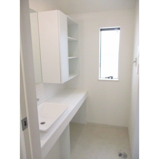 天神町2丁目貸家2号棟の物件内観写真