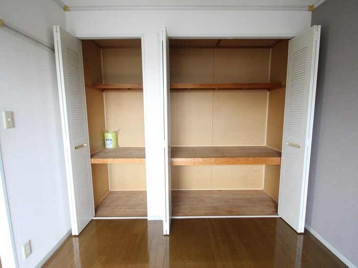 プリシアードIの物件内観写真