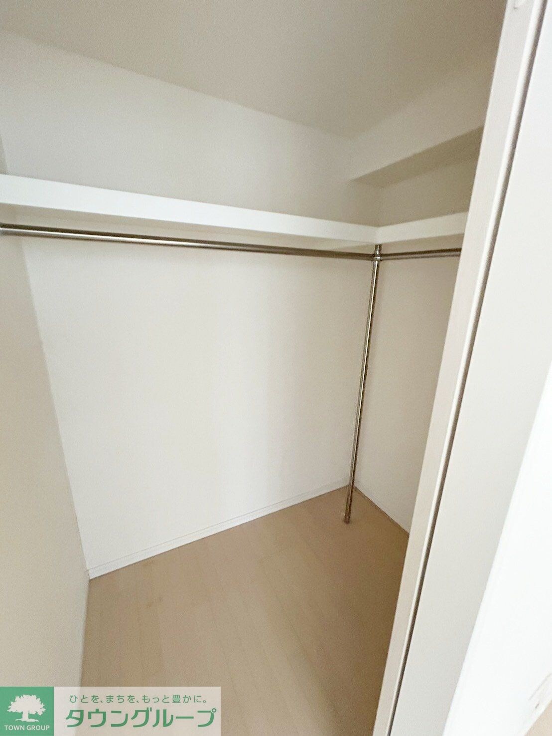 アーデル・フェリエ国立東の物件内観写真