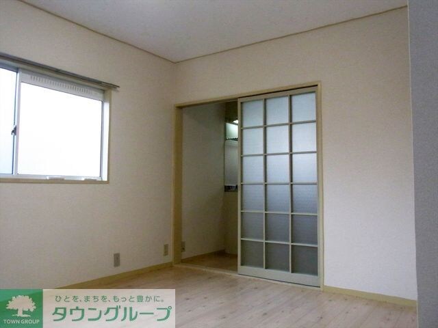 ホワイトホームズの物件内観写真