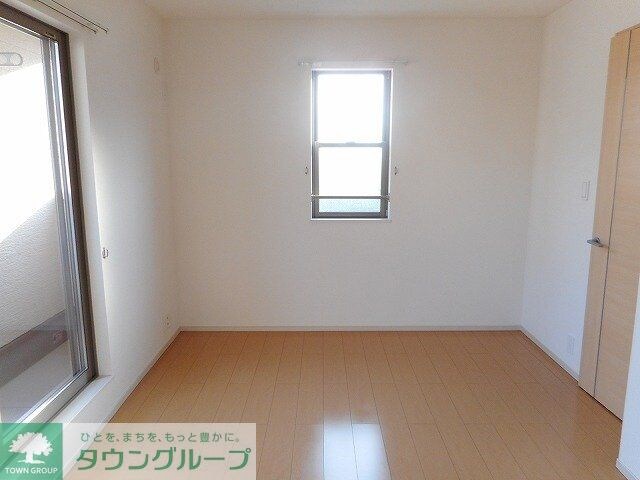 メゾンドグリシーヌIIIの物件内観写真