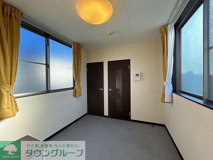 レオネクストディヴェルソの物件内観写真