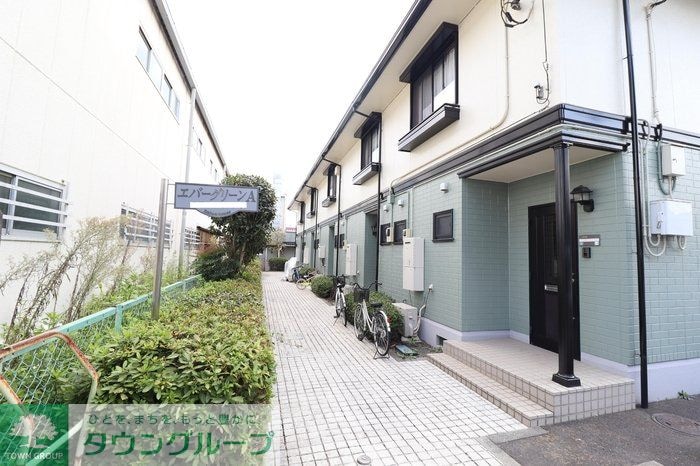 エバーグリーンAの物件内観写真