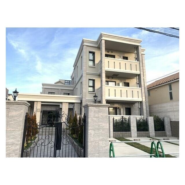 カールスルーエ吉祥寺の物件外観写真