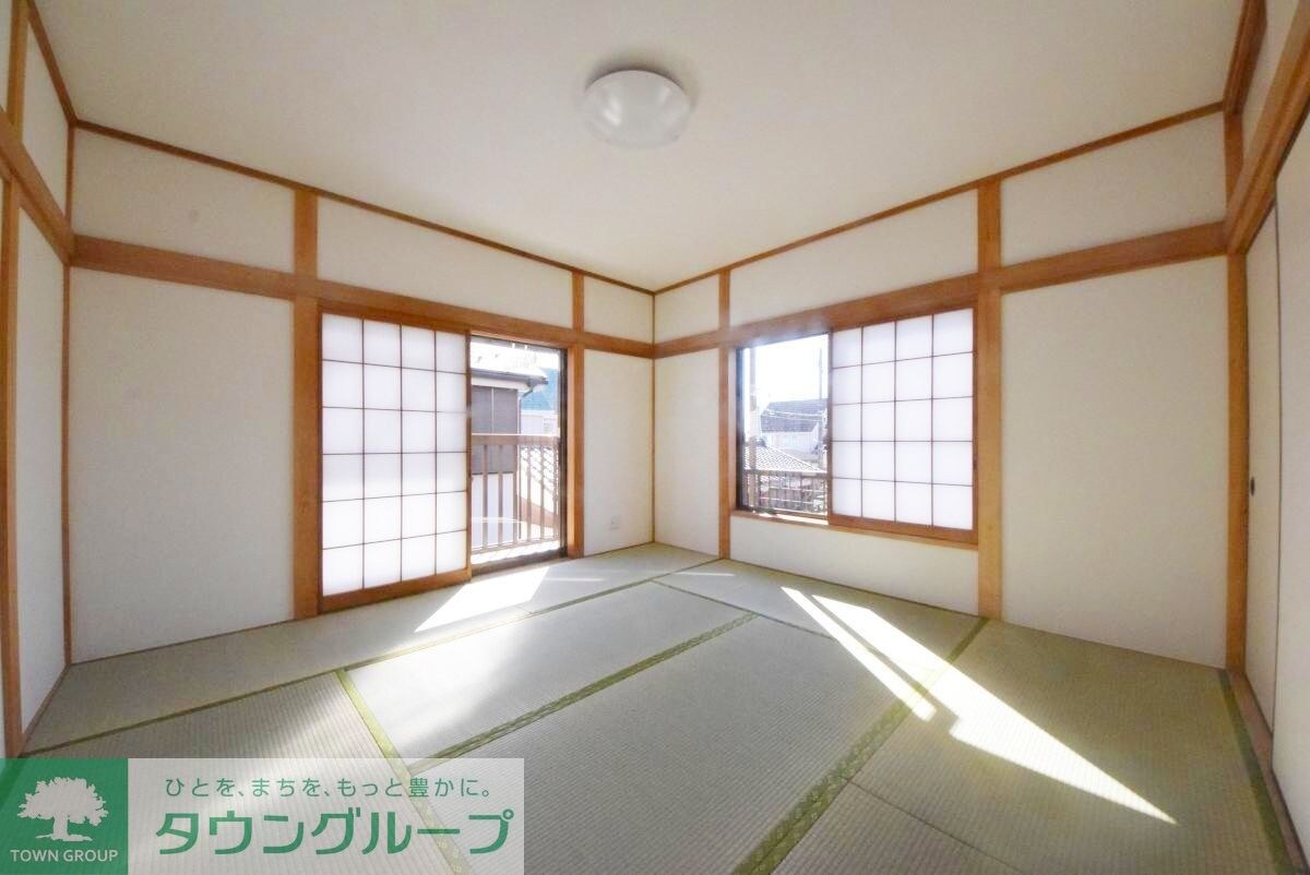 戸倉2丁目貸家の物件内観写真