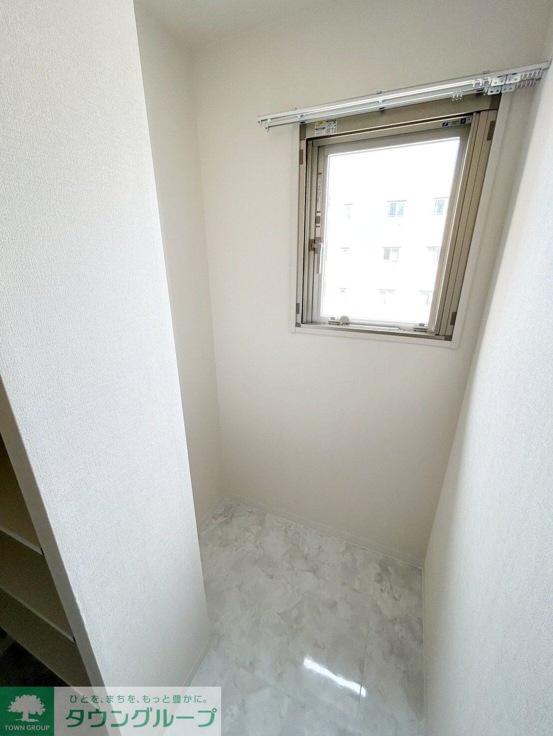 エルデ国立の物件内観写真