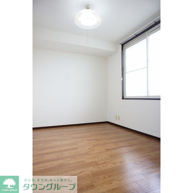 セントラルパディの物件内観写真