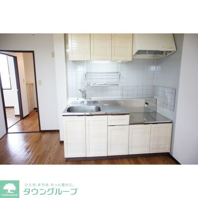 セントラルパディの物件内観写真