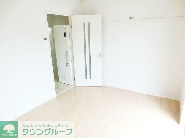 Soleado Mitakaの物件内観写真