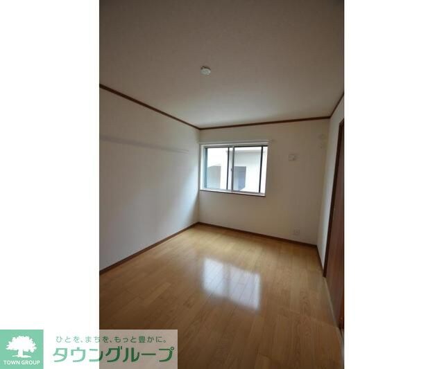 ウィステリアコートIIの物件内観写真