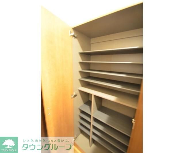 ウィステリアコートIIの物件内観写真