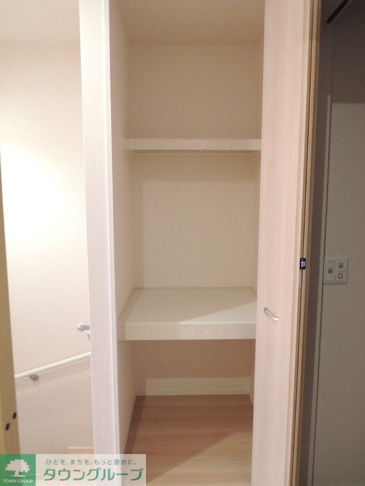 ファミールAの物件内観写真