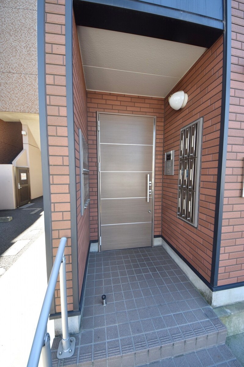 レオネクストルフェリの物件内観写真