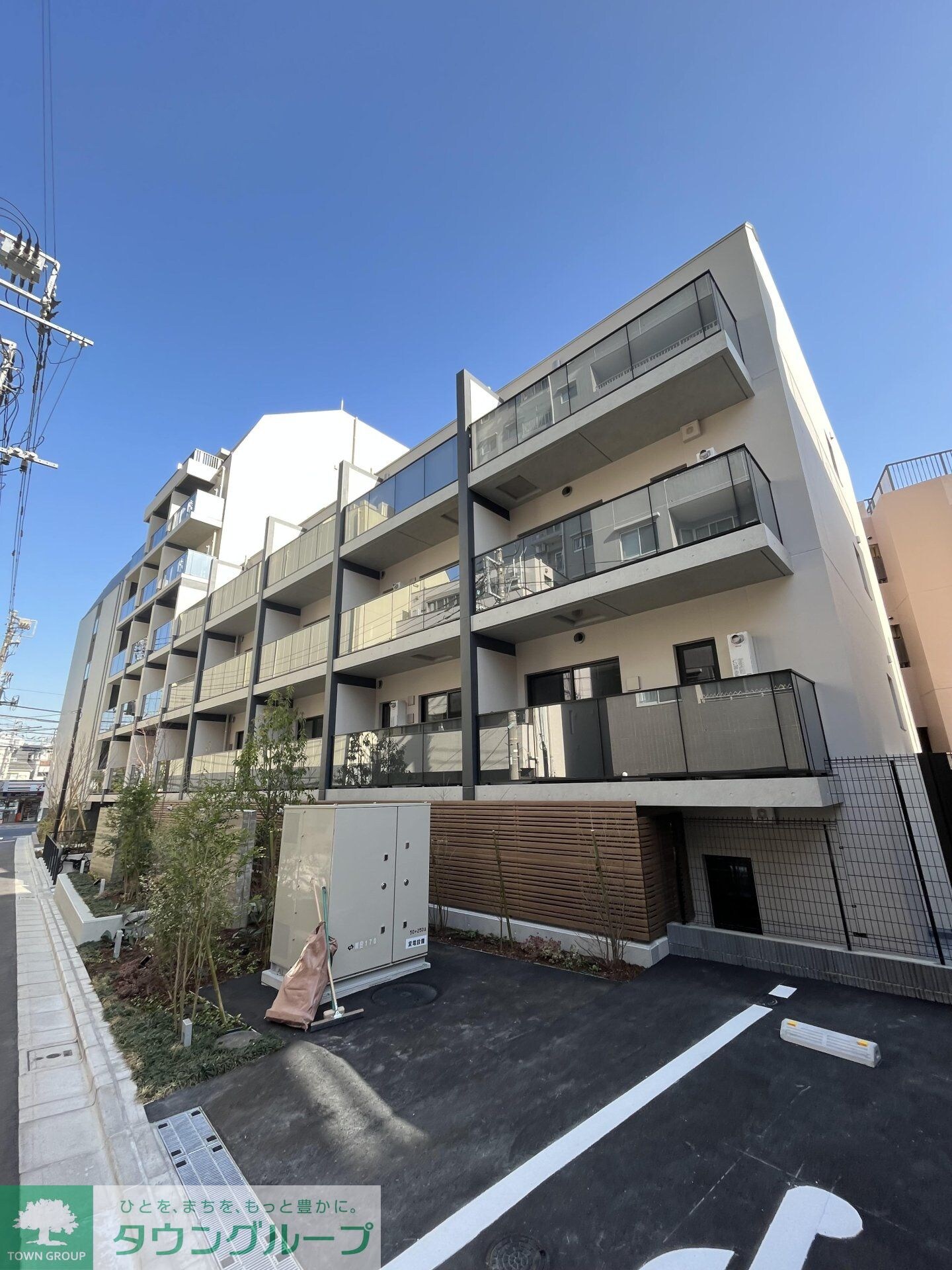 シーズンフラッツ新大塚の物件外観写真