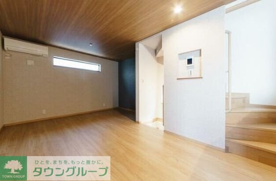 テラス旭丘の物件内観写真