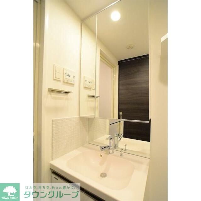 グランドコンシェルジュ氷川台の物件内観写真