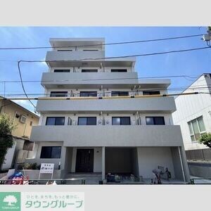 アルティザ氷川台の物件外観写真