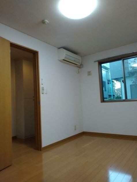 ジェネシスAの物件内観写真